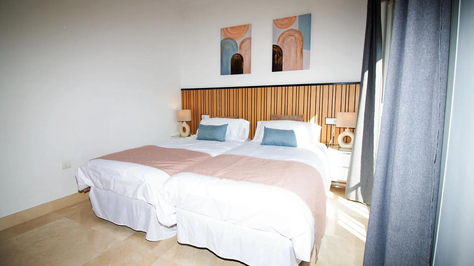 Villa Paraiso Málaga 0*,  Espagne